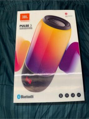 JBL Pulse 3 Bluetooth speaker